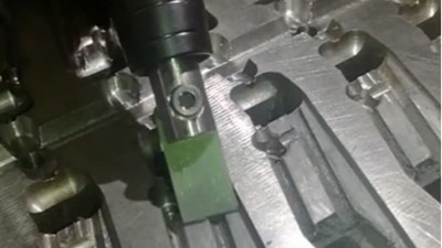 铝模表面研磨，nakanishi超声波打磨机配油石加工